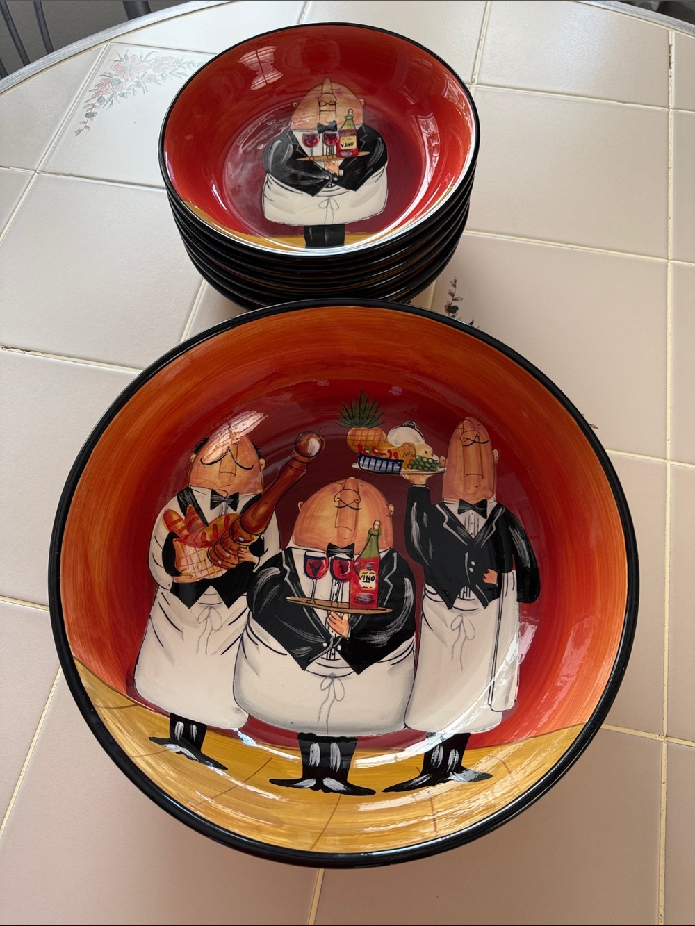 Certified International 13" Pasta Salad Serving Bowl and Dinner Plates. - Picture 13 of 13